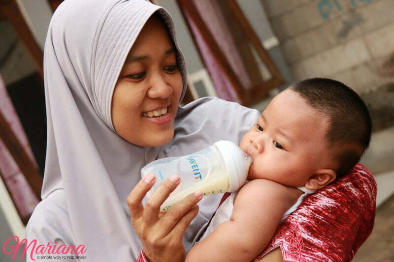 memilih botol susu bayi